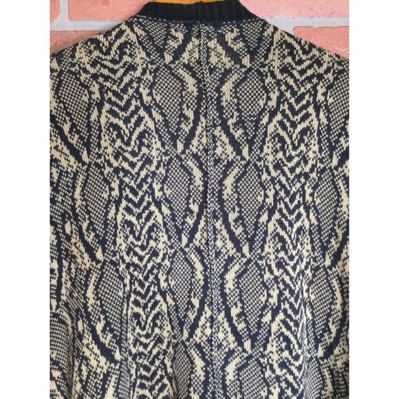 Chaser Womens Open Front Oversized Knit Cardigan Sweater Snake Print Size XS - Picture 8 of 10